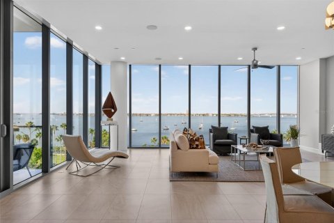 Condo in Sarasota, Florida, 3 bedrooms  № 1917567 - photo 9