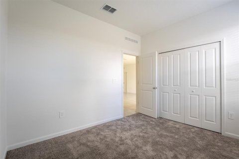 Villa ou maison à louer à Davenport, Floride: 4 chambres, 184.88 m2 № 2419648 - photo 6