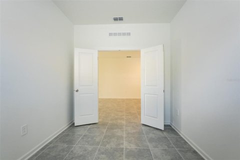 Villa ou maison à louer à Davenport, Floride: 4 chambres, 184.88 m2 № 2419648 - photo 13
