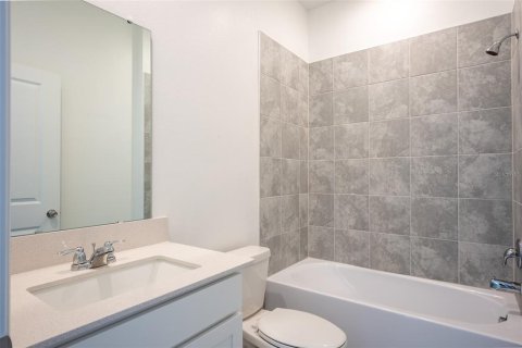 Villa ou maison à louer à Davenport, Floride: 4 chambres, 184.88 m2 № 2419648 - photo 4