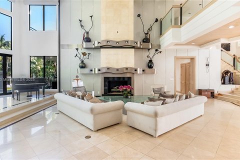 House in Pinecrest, Florida 7 bedrooms, 993.03 sq.m. № 1968897 - photo 23
