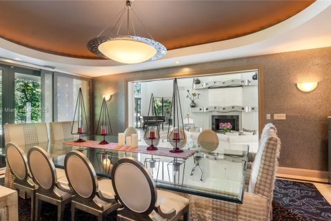 House in Pinecrest, Florida 7 bedrooms, 993.03 sq.m. № 1968897 - photo 30