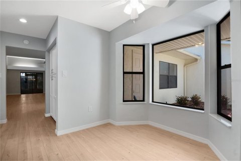 Copropriété à vendre à Tavares, Floride: 2 chambres, 123.93 m2 № 1148511 - photo 12