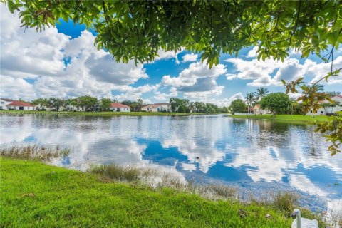 Villa ou maison à vendre à Miramar, Floride: 4 chambres, 214.98 m2 № 1954024 - photo 25