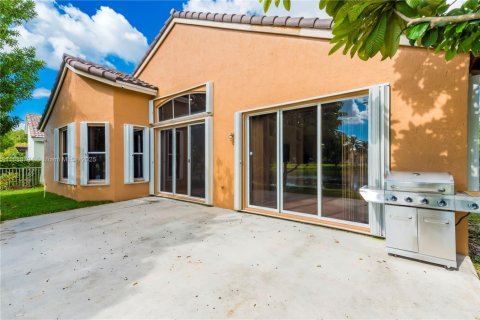 Villa ou maison à vendre à Miramar, Floride: 4 chambres, 214.98 m2 № 1954024 - photo 28