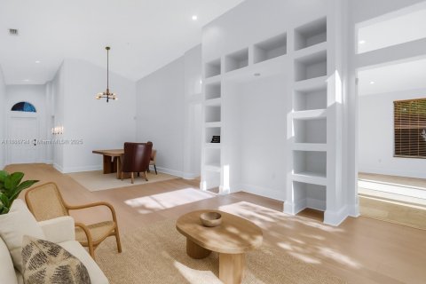 Villa ou maison à vendre à Miramar, Floride: 4 chambres, 214.98 m2 № 1954024 - photo 5