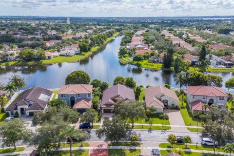 Villa ou maison à vendre à Miramar, Floride: 4 chambres, 214.98 m2 № 1954024 - photo 30