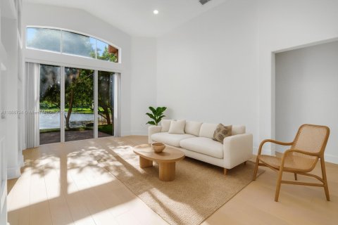 Villa ou maison à vendre à Miramar, Floride: 4 chambres, 214.98 m2 № 1954024 - photo 7