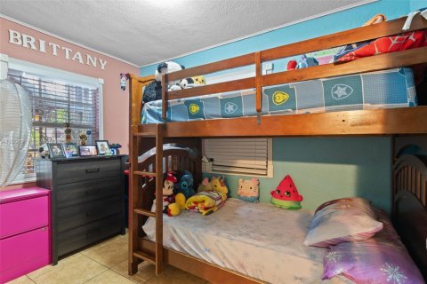 Купить виллу или дом в Майами-Гарденс, Флорида 2 спальни, 61.5м2, № 1948249 - фото 13