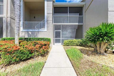 Condo in Sarasota, Florida, 2 bedrooms № 2100032 - photo 3