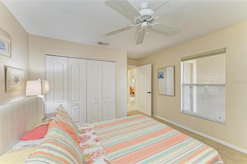 Condo in Sarasota, Florida, 2 bedrooms № 2100032 - photo 23