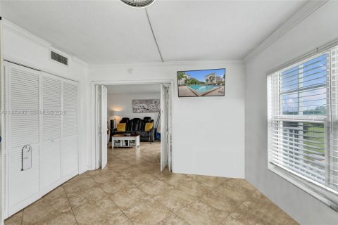 Condominio en venta en Pompano Beach, Florida, 3 dormitorios, 129.13 m2 № 2087029 - foto 19
