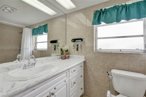 Condominio en venta en Pompano Beach, Florida, 3 dormitorios, 129.13 m2 № 2087029 - foto 14