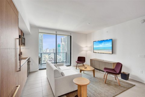 Condo in Miami, Florida, 2 bedrooms  № 1946835 - photo 8