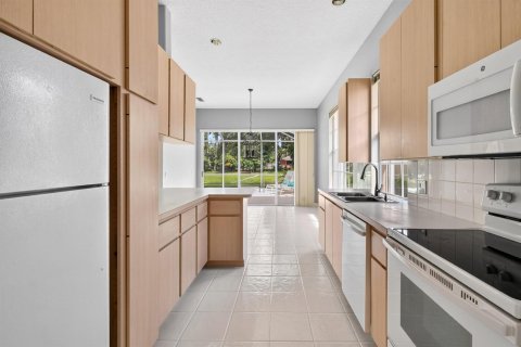Villa ou maison à vendre à Palm Beach Gardens, Floride: 3 chambres, 144.18 m2 № 2414713 - photo 17
