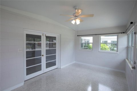 Apartamento en alquiler en Winter Park, Florida, 2 dormitorios, 107.77 m2 № 1843677 - foto 3