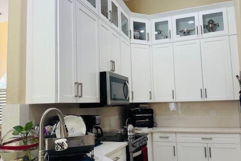 Villa ou maison à vendre à West Palm Beach, Floride: 4 chambres, 268.39 m2 № 2147049 - photo 10