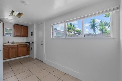 House in Daytona Beach, Florida 3 bedrooms, 89.74 sq.m. № 1799995 - photo 22