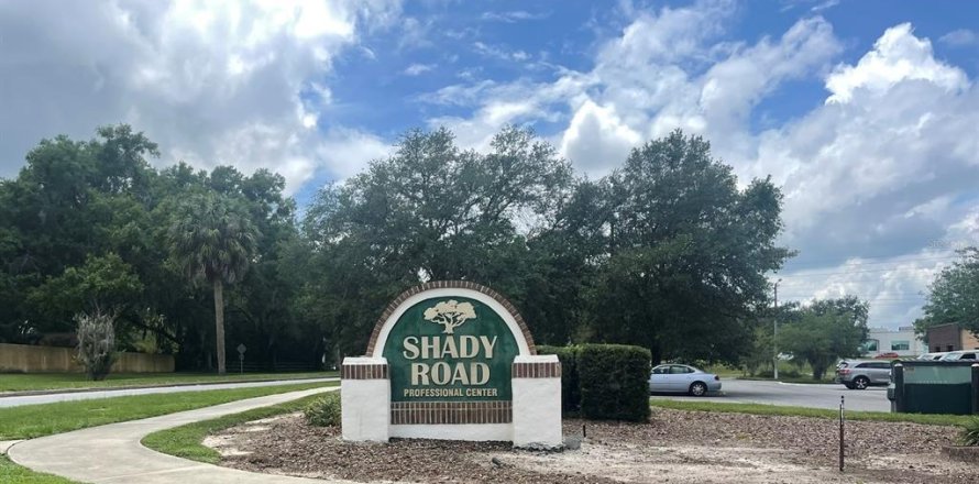 Immobilier commercial à Ocala, Floride № 2156572