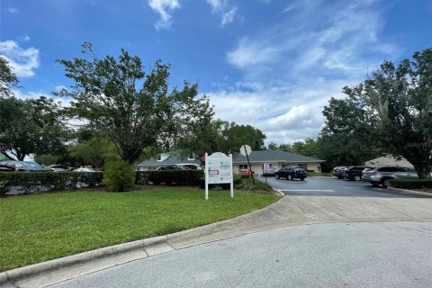 Immobilier commercial à louer à Ocala, Floride № 2156572 - photo 9