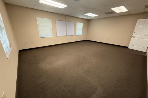 Immobilier commercial à louer à Ocala, Floride № 2156572 - photo 2
