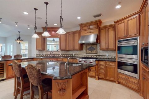 House in Vero Beach, Florida 5 bedrooms, 379.88 sq.m. № 1614834 - photo 19