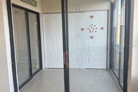 Copropriété à vendre à Lake Worth, Floride: 2 chambres, 97.45 m2 № 2094174 - photo 20