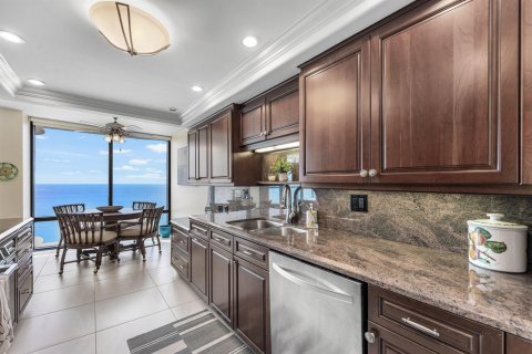 Copropriété à louer à Boca Raton, Floride: 2 chambres, 141.77 m2 № 2191861 - photo 18