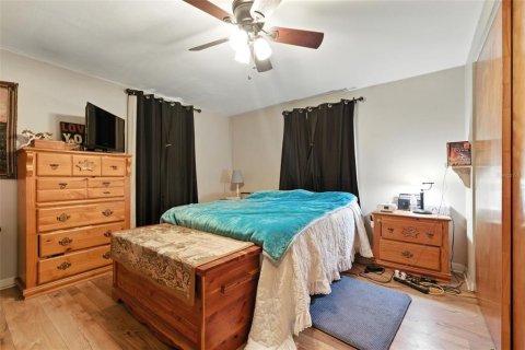 Casa en venta en Zephyrhills, Florida, 2 dormitorios, 110 m2 № 1833392 - foto 11