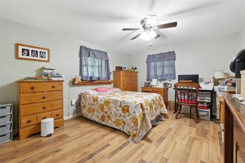 Casa en venta en Zephyrhills, Florida, 2 dormitorios, 110 m2 № 1833392 - foto 13