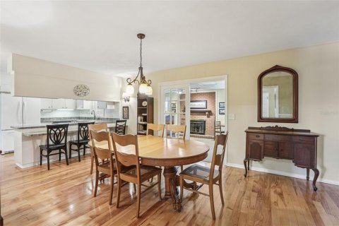 House in Winter Haven, Florida 3 bedrooms, 182.46 sq.m. № 1845277 - photo 7