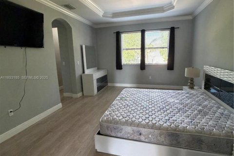 Casa en alquiler en Cutler Bay, Florida, 4 dormitorios, 204.48 m2 № 1991914 - foto 9