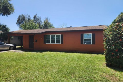 House in Saint Petersburg, Florida 2 bedrooms, 77.67 sq.m. № 1853058 - photo 2