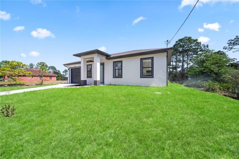 Купить виллу или дом в Лихай-Эйкерс, Флорида 3 спальни, № 2045662 - фото 3