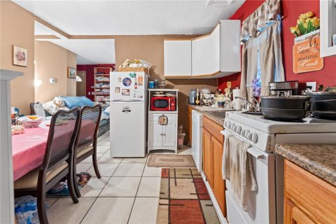 Villa ou maison à vendre à Tampa, Floride: 4 chambres, 120.4 m2 № 2285012 - photo 29