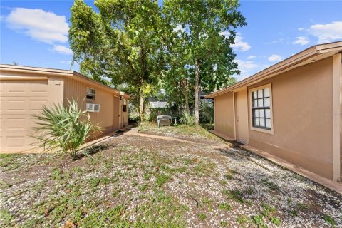 Villa ou maison à vendre à Tampa, Floride: 4 chambres, 120.4 m2 № 2285012 - photo 18