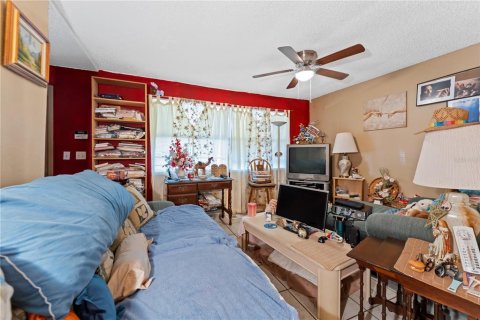 Villa ou maison à vendre à Tampa, Floride: 4 chambres, 120.4 m2 № 2285012 - photo 20