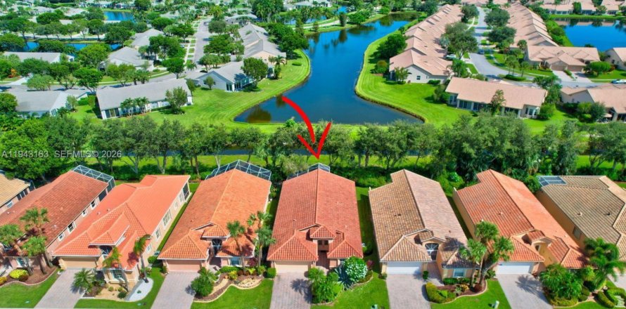 Villa ou maison à Boynton Beach, Floride 3 chambres, 184.32 m2 № 2054389