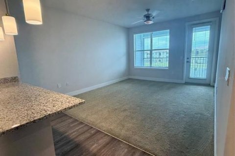 Apartment in Kissimmee, Florida 1 bedroom, 73.76 sq.m. № 2123539 - photo 4