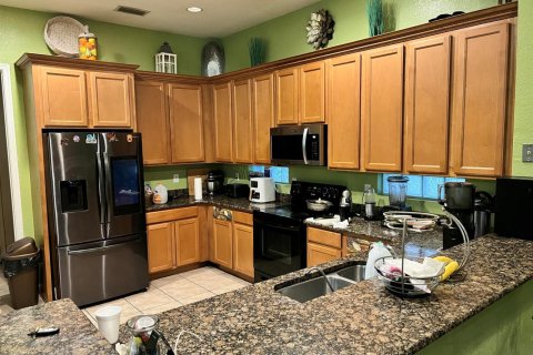 House in Boynton Beach, Florida 5 bedrooms, 288.55 sq.m. № 2184205 - photo 10