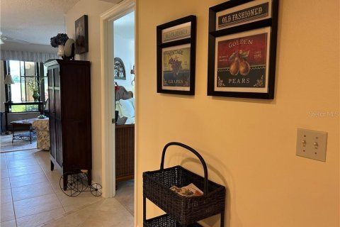 Condo in Sebring, Florida, 2 bedrooms  № 1838278 - photo 12