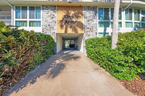 Condominio en alquiler en Sarasota, Florida, 1 dormitorio, 71.53 m2 № 1755443 - foto 1