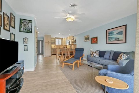 Condominio en alquiler en Sarasota, Florida, 1 dormitorio, 71.53 m2 № 1755443 - foto 8