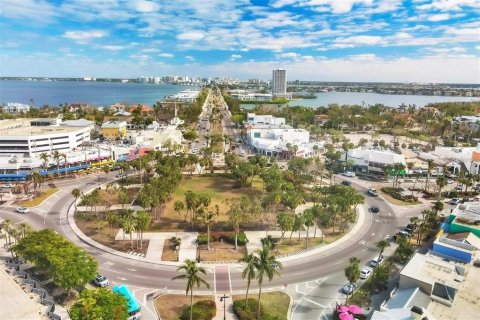 Condominio en alquiler en Sarasota, Florida, 1 dormitorio, 71.53 m2 № 1755443 - foto 23