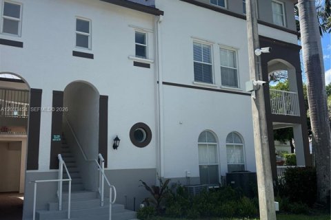 Apartamento en Miramar, Florida 3 dormitorios, 124.49 m2 № 2077467