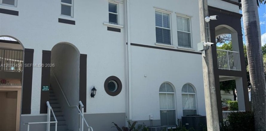 Apartamento en Miramar, Florida 3 dormitorios, 124.49 m2 № 2077467