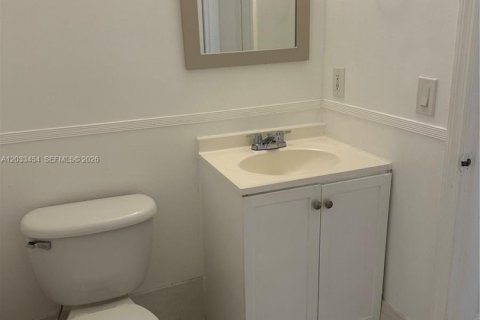 Apartamento en alquiler en Miramar, Florida, 3 dormitorios, 124.49 m2 № 2077467 - foto 27