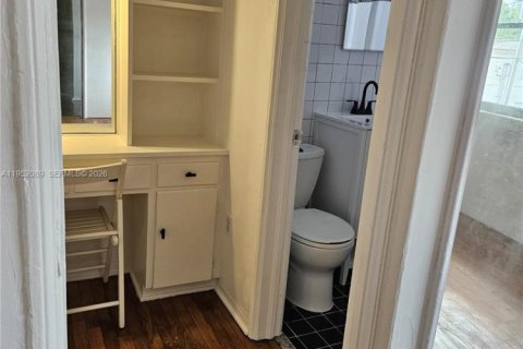 Снять в аренду кондоминиум в Майами-Бич, Флорида 37.16м2, № 2006507 - фото 12