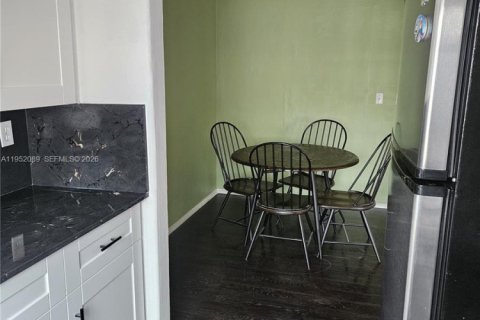 Снять в аренду кондоминиум в Майами-Бич, Флорида 37.16м2, № 2006507 - фото 5