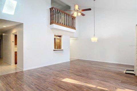 Adosado en venta en New Smyrna Beach, Florida, 2 dormitorios, 147.62 m2 № 1533115 - foto 16